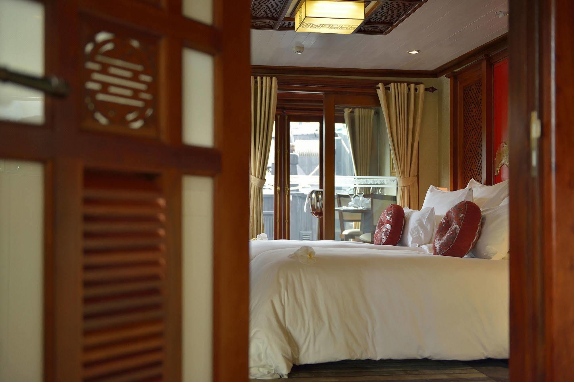 Paradise Peak Cruise Ha Long Eksteriør billede