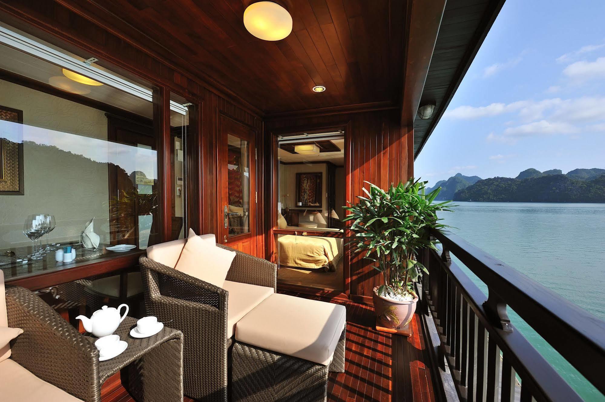 Paradise Peak Cruise Ha Long Eksteriør billede